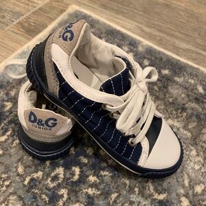 D&G Junior sneakers European size28